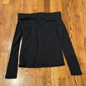NWT Lilia P Women’s Off-Shoulder Black Long Sleeve Top Size Small